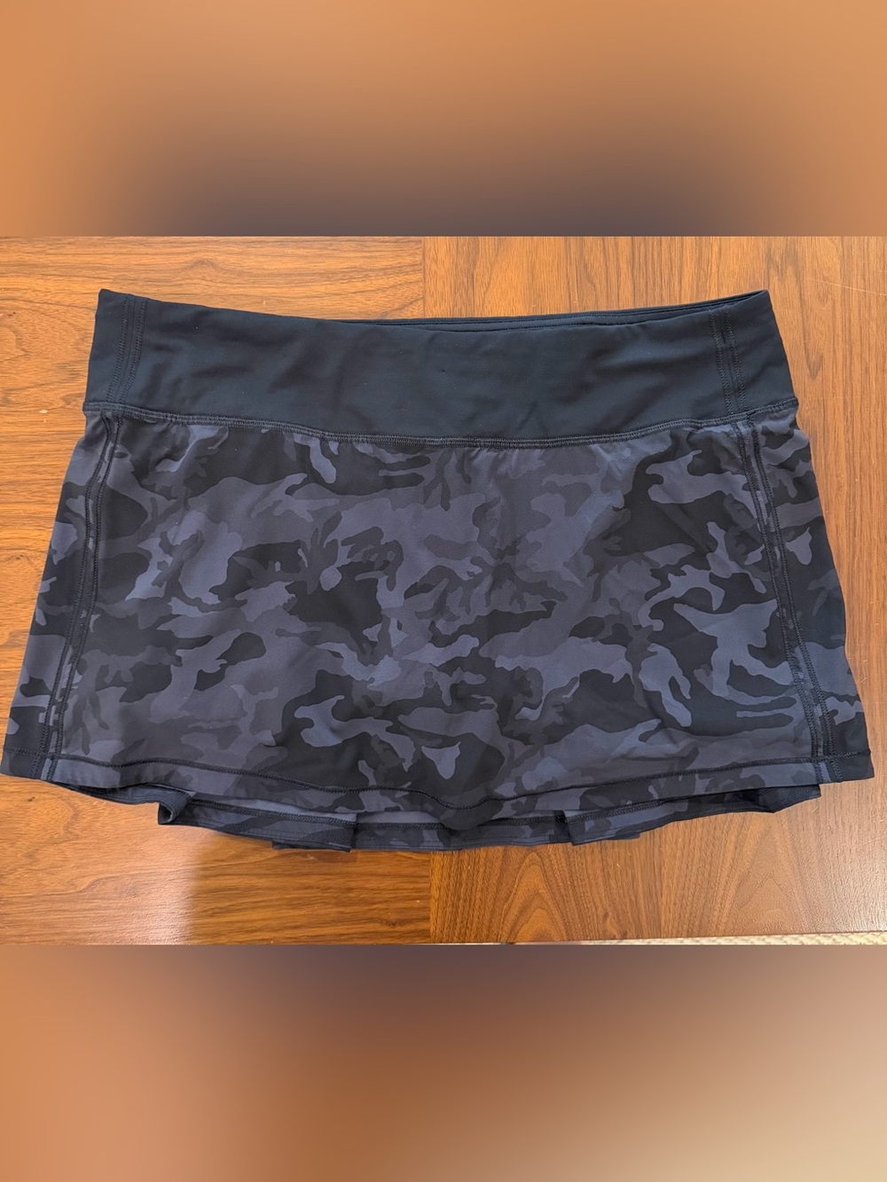 lululemon athletica Black Camo Skort Pace Rival Size 10